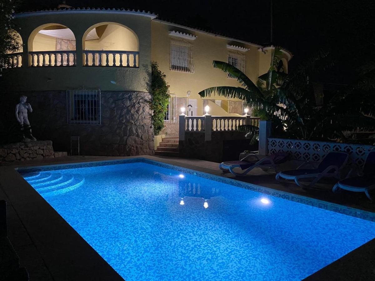 Villa Romeo Calp Extérieur photo