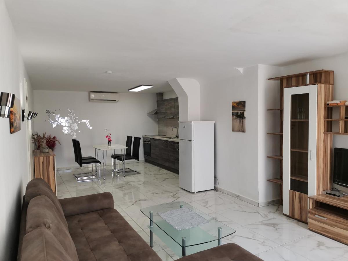 Villa Romeo Calp Extérieur photo